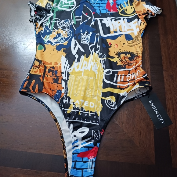 Bodysuit - Picture 9 of 9